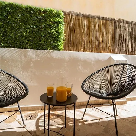 Chic Retreat Apartment