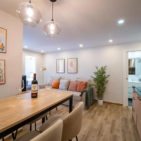 Chic Retreat *
