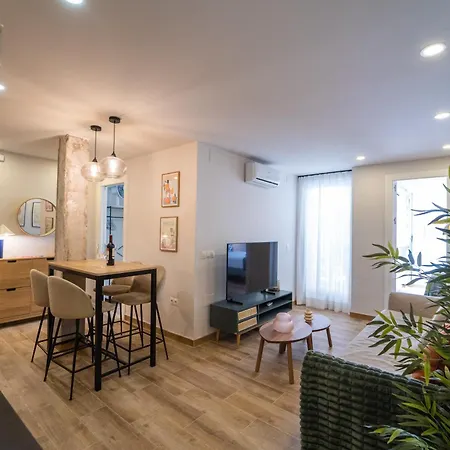 Chic Retreat